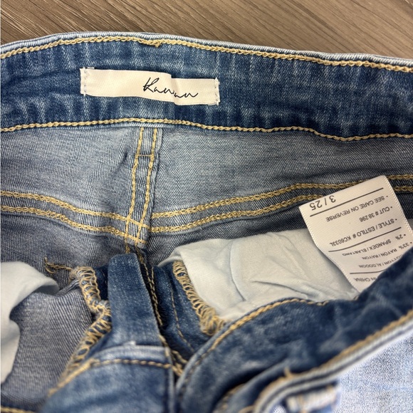 Size 25 KanCan shorts - Picture 3 of 4